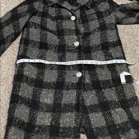 Vintage 40s 100% lambswool Black and Gray check with diamond button dress coat - Picture 7 of 12